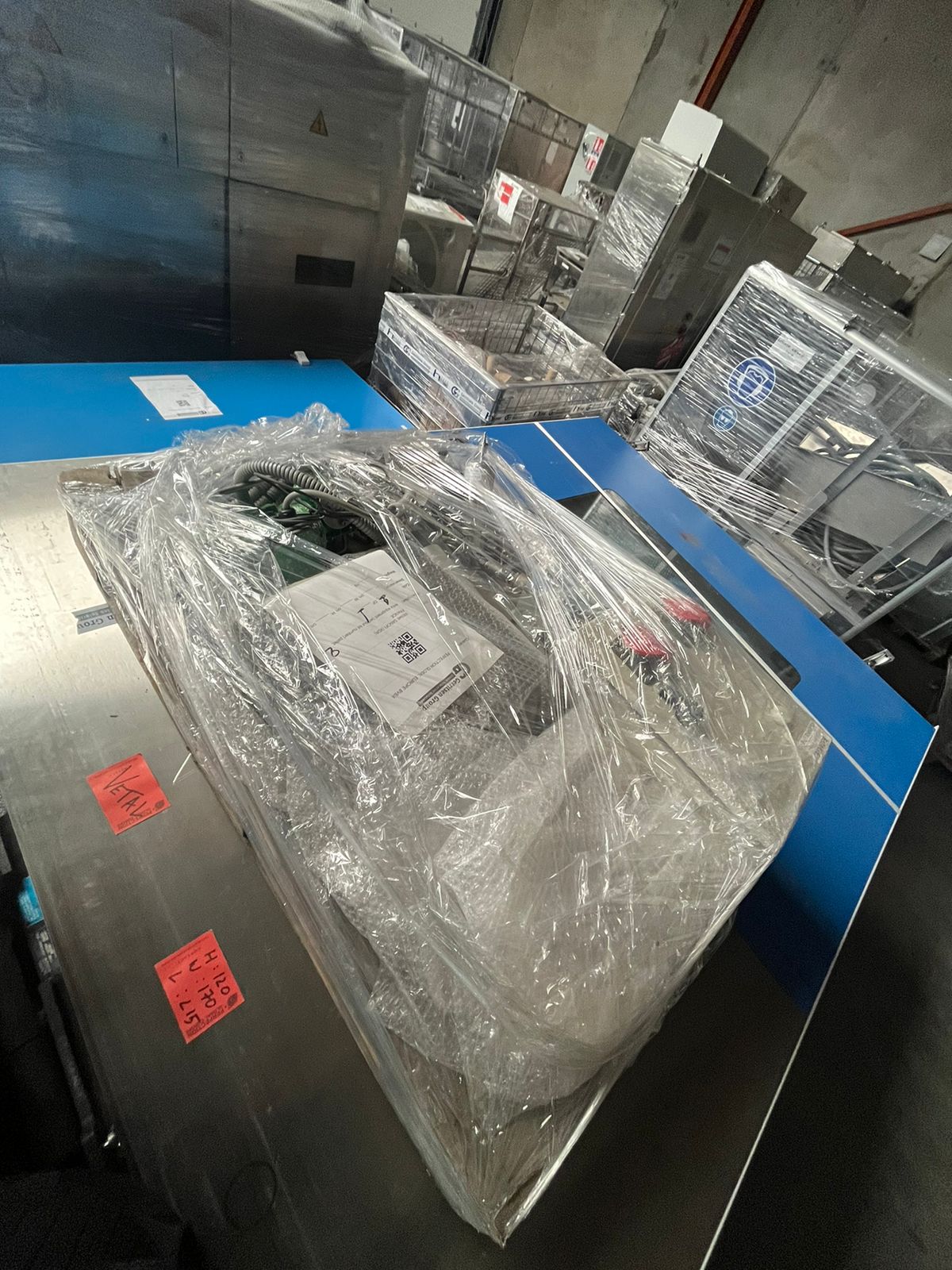 Used Extra Equipment Pallet Part 2 - PH032S