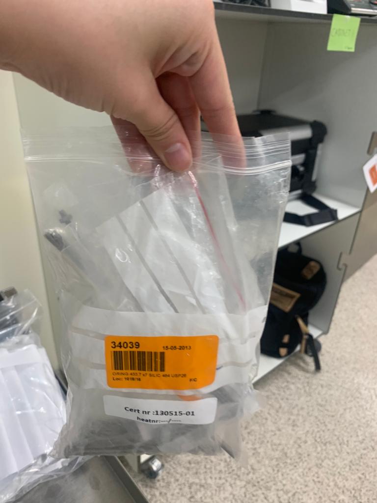 Used Stainless Steel Mounting Masterflex Kit - X07.095