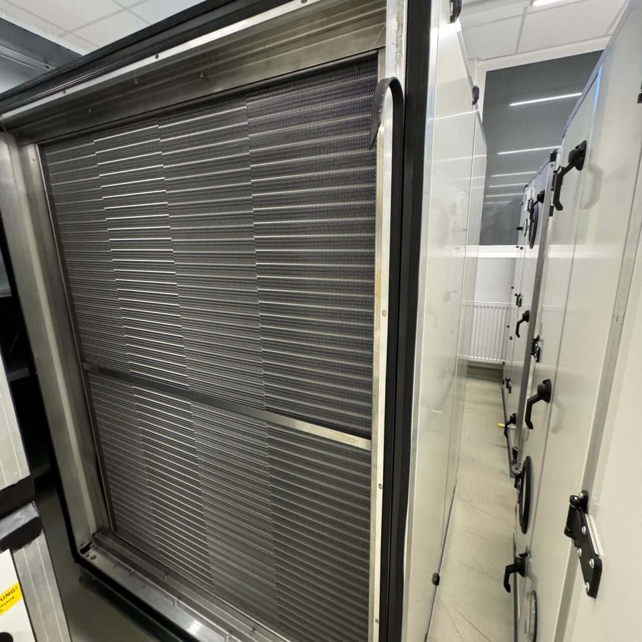 Used Air Handling Unit HVAC - Howatherm - BTH216