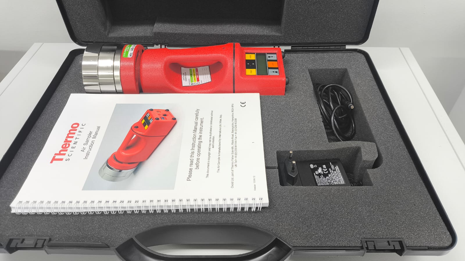 Used Air Sampler - Oxoid - EM0100S - DKN001, DKN002