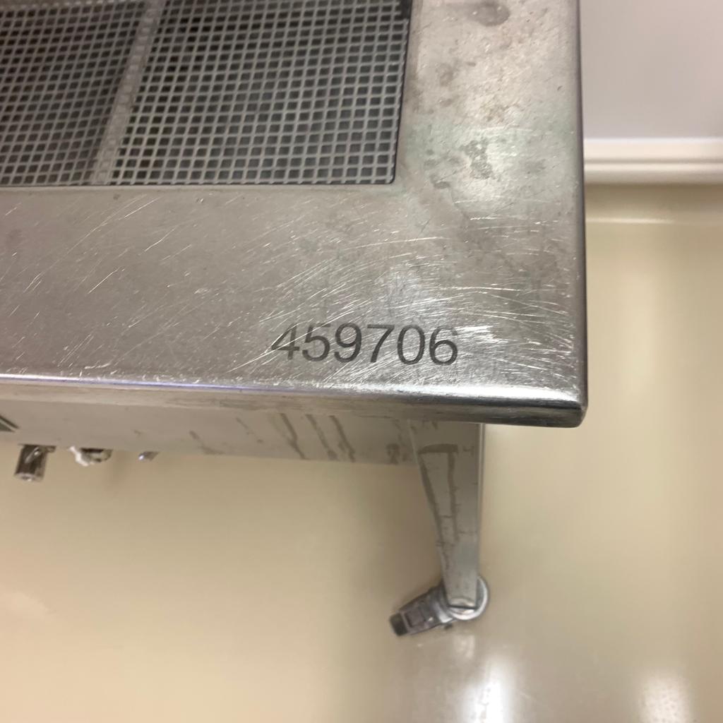 Used Sifting Table - 393A09