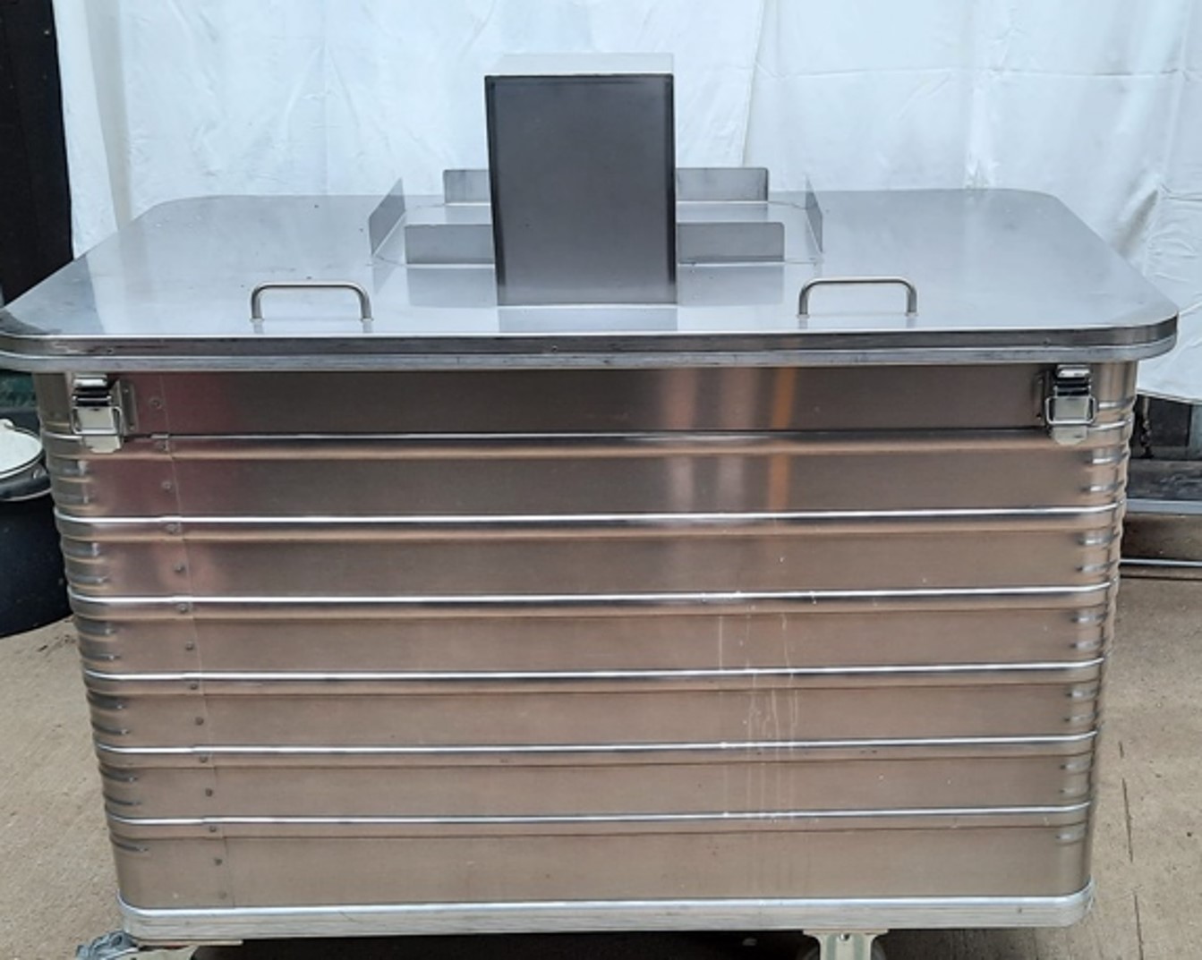 Used 10 Big Aluminium Boxes