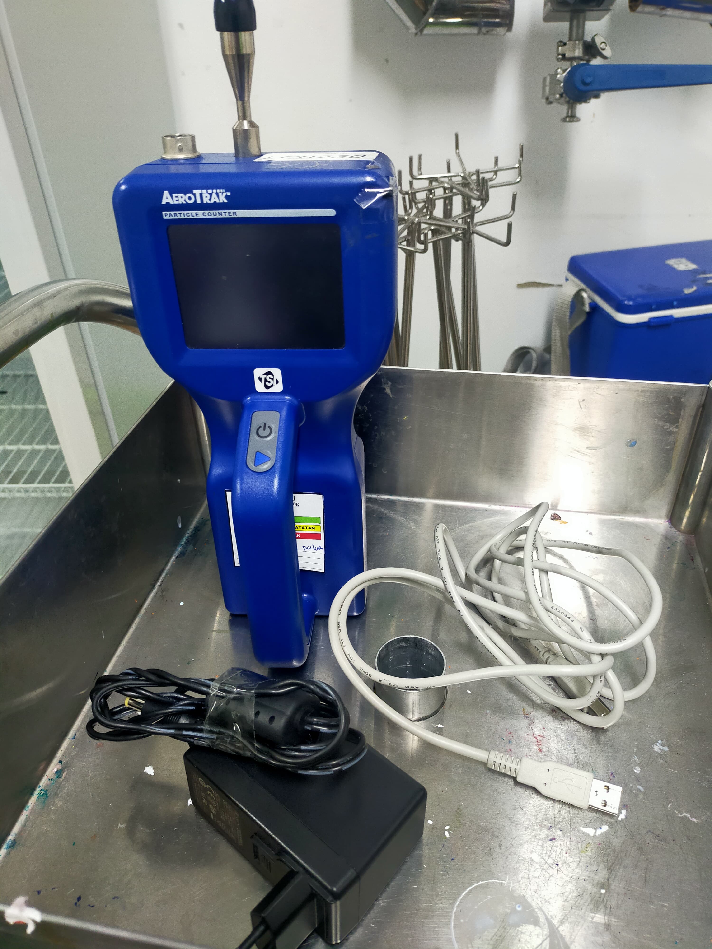 Used Particle Counter - Aerotrak - 9306 V2 - LC0230