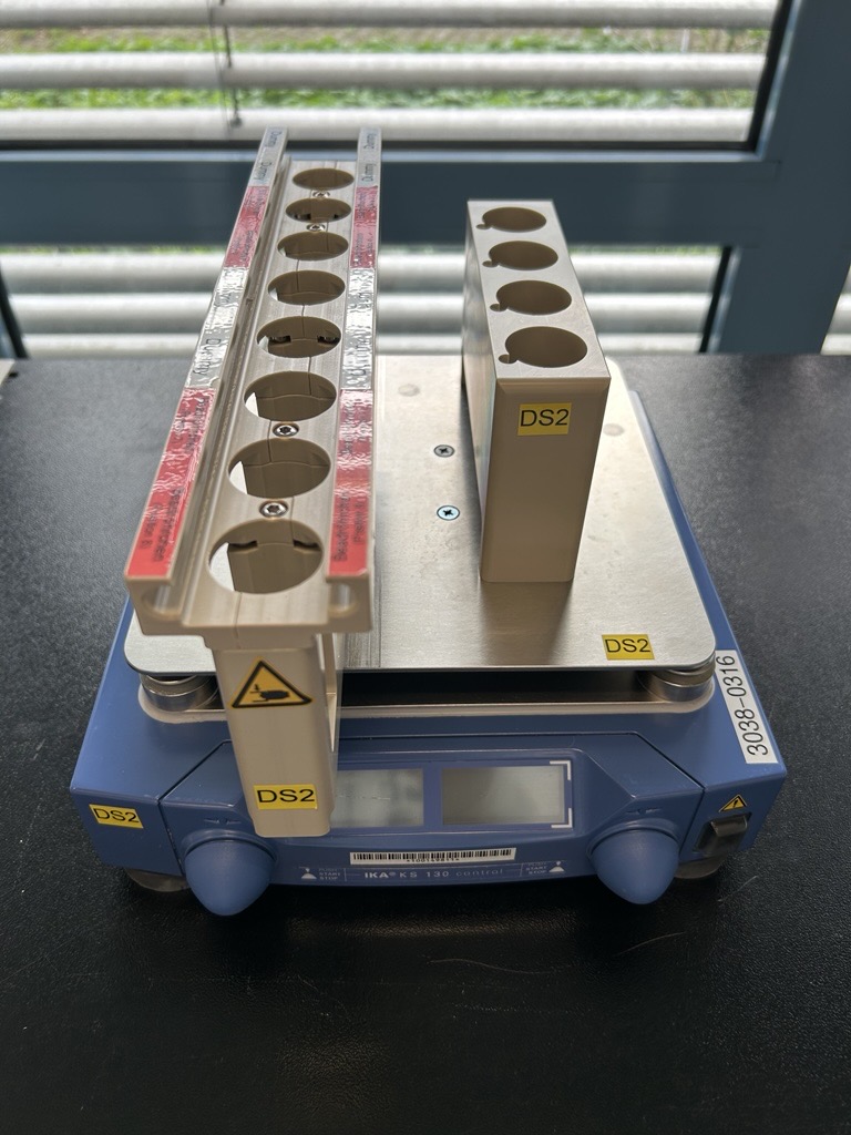 Used Mixing Device (For Vessels >10 ml) - Ika - KS 130 C - BTH155, BTH163