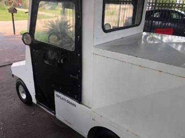 Used Taylor Dunn R380