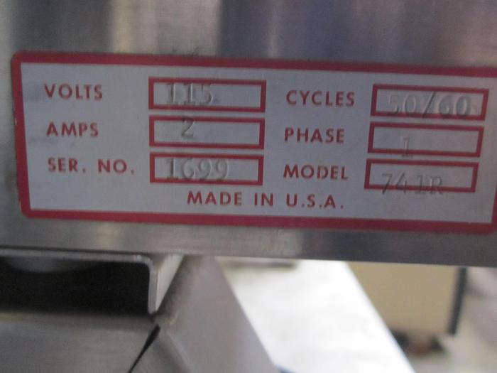 Used Counter, Pill, Pei, Table Top, S/st, Mdl 741R #C738251