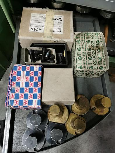 Gebraucht 1 Satz Druckspannzangen 193 E für CNC Drehmaschine