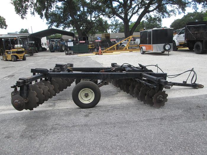 Used Pull Type Offset Disc Harrow 10' Wide Cut