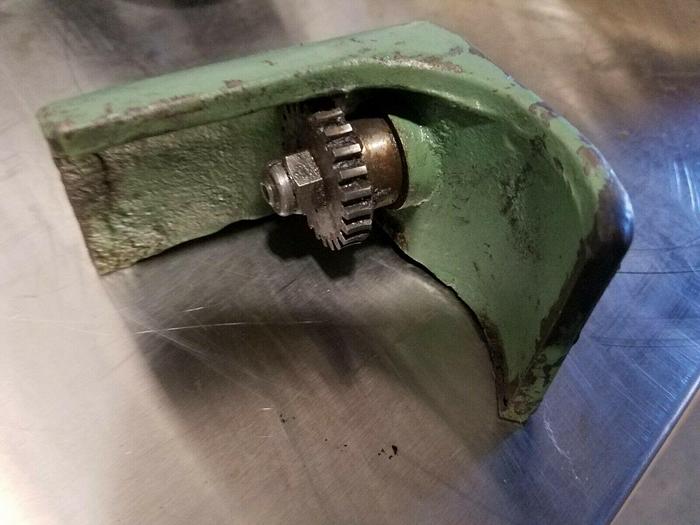 Used Metal Lathe Threading Indicator Thread Dial Gauge