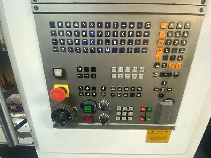 Used 2000 Bridgeport VMC 600/22 Digital Machining Center
