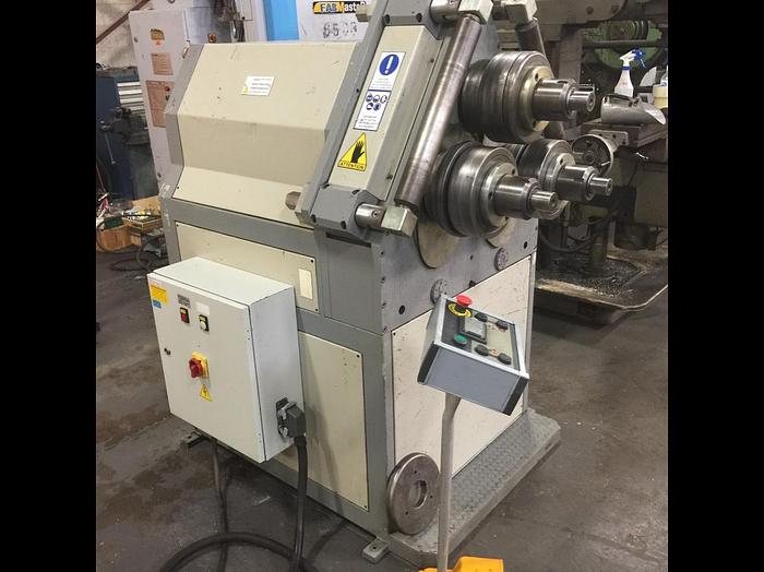 Used 3" X 3" X 5/16", SAMPSON, 2006, HYDRAULIC ANGLE ROLLS