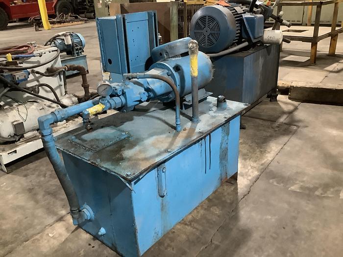 Used HYDRAULIC PRESS FOR DOUBLE CAST