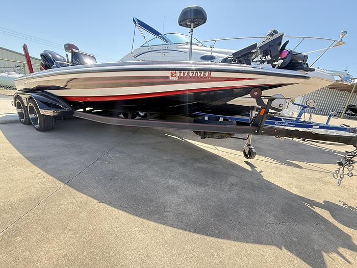 Used SUPER CLEAN 1 OWNER 2019 SKEETER FX 21 APEX