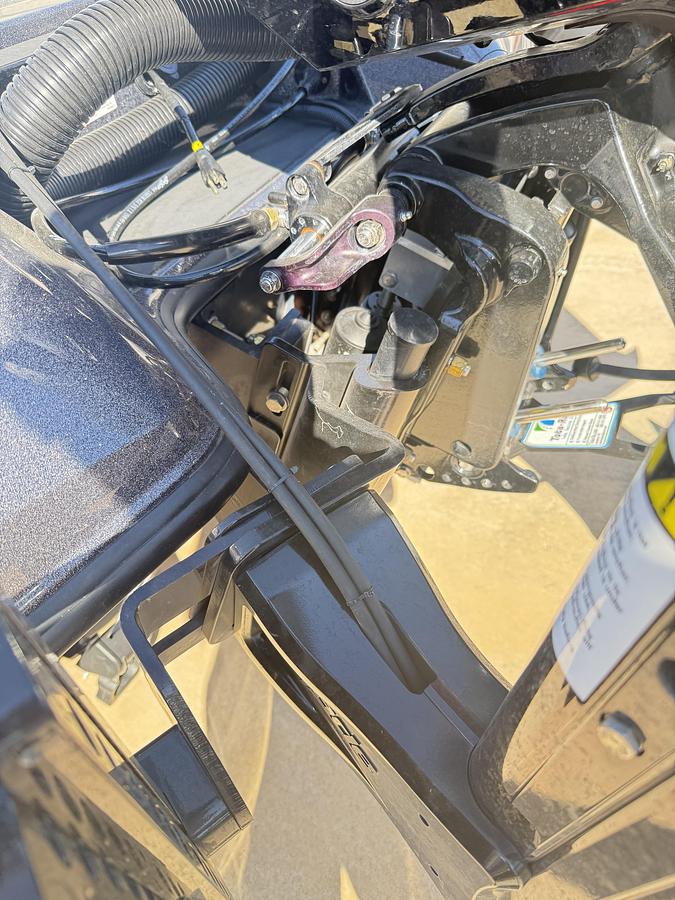 Used 2023 IKON LX 21