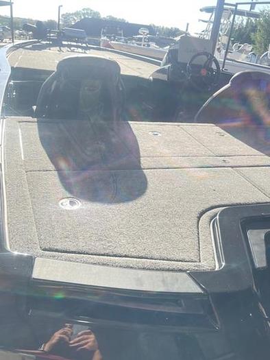 Used 2024 IKON LX 21