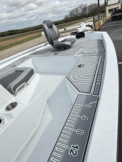 2025 Xpress H-20 BAY