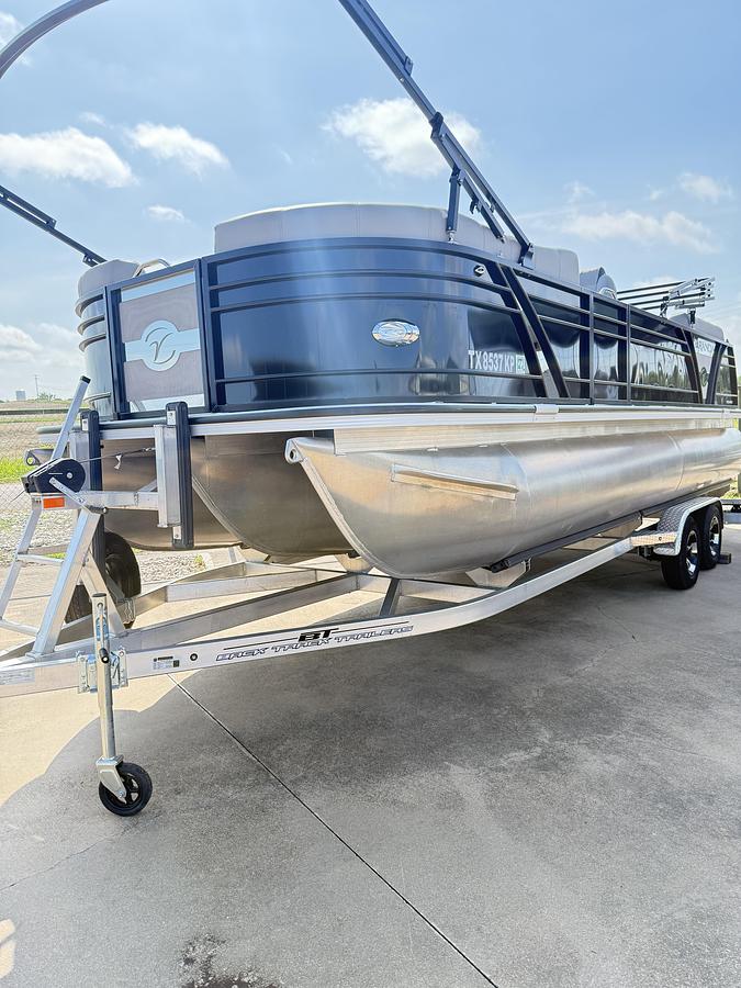 Used 2023 Veranda VTX22VLC