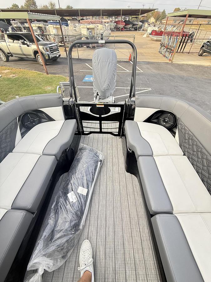 Used 2022 Veranda V-ONE