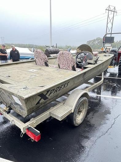 Used 2010 Xpress XP 18 S/C SALE PENDING