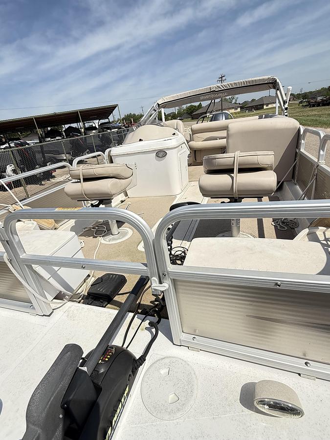 Used 2015 HURRICANE 196 FUNDECK