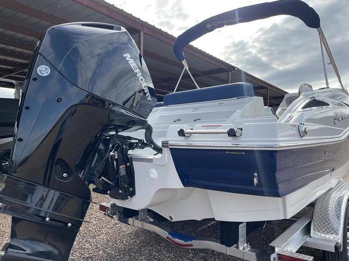 2023 Crownline E225 XS