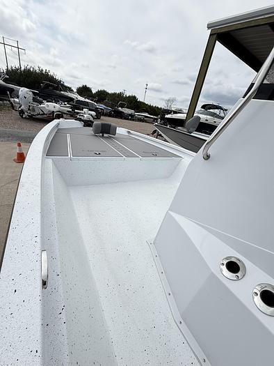 2025 Xpress H210 BAY