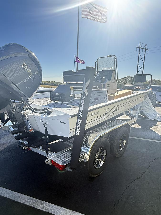 2026 Xpress H-20 BAY