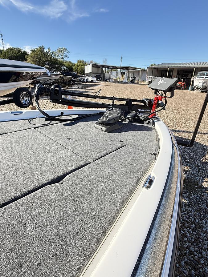 Used 2004 SKEETER SX 190