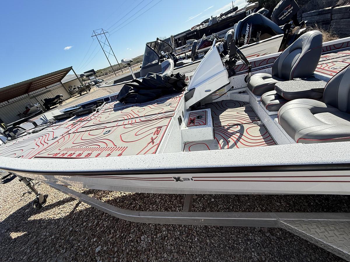 Used 2022 Xpress XR-21 PRO BASS