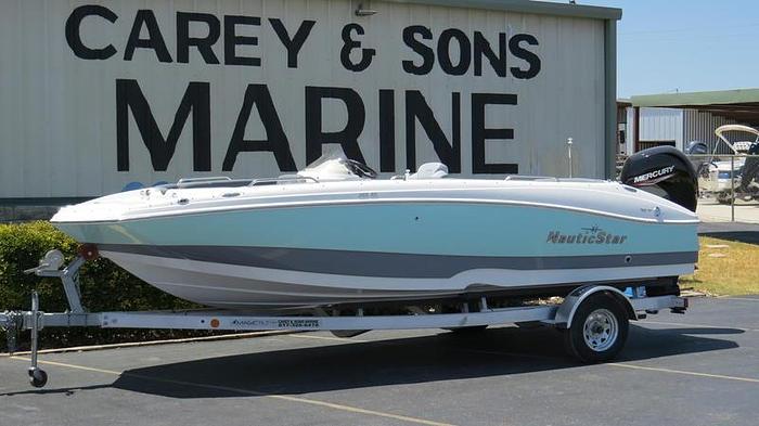 2024 Nautic Star 203 SC