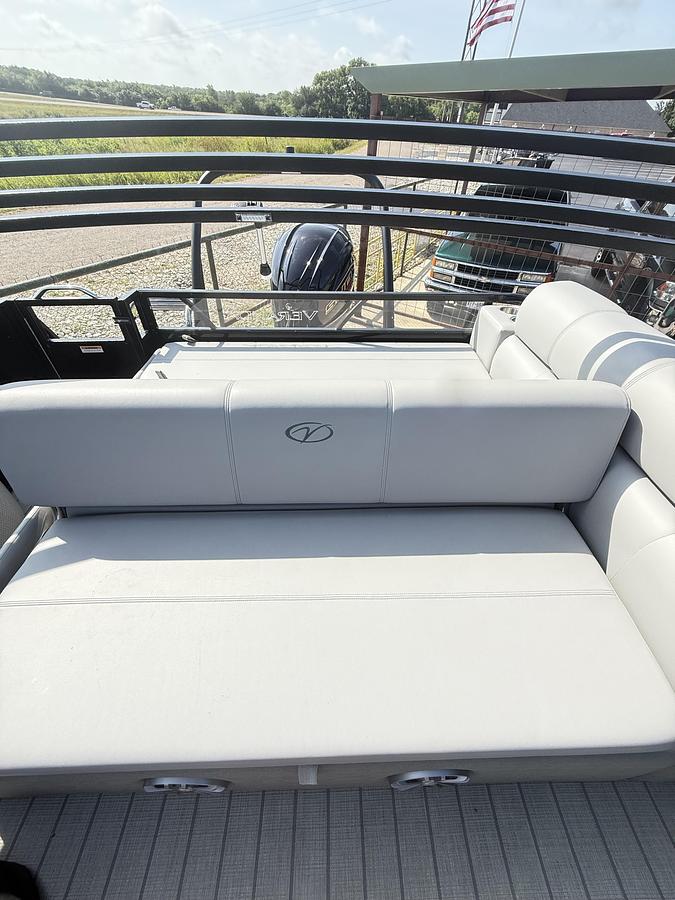 Used 2023 Veranda VTX22VLC