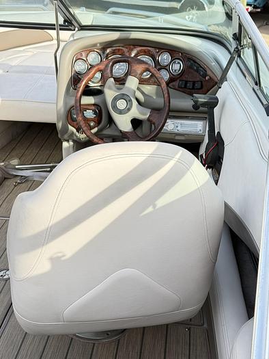 Used 2001 CROWNLINE 202BR