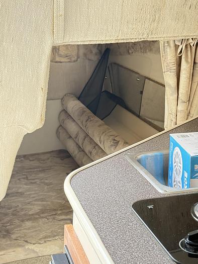 Used 1998 MFG. Fiesta Vee 266 EC JUST REDUCED