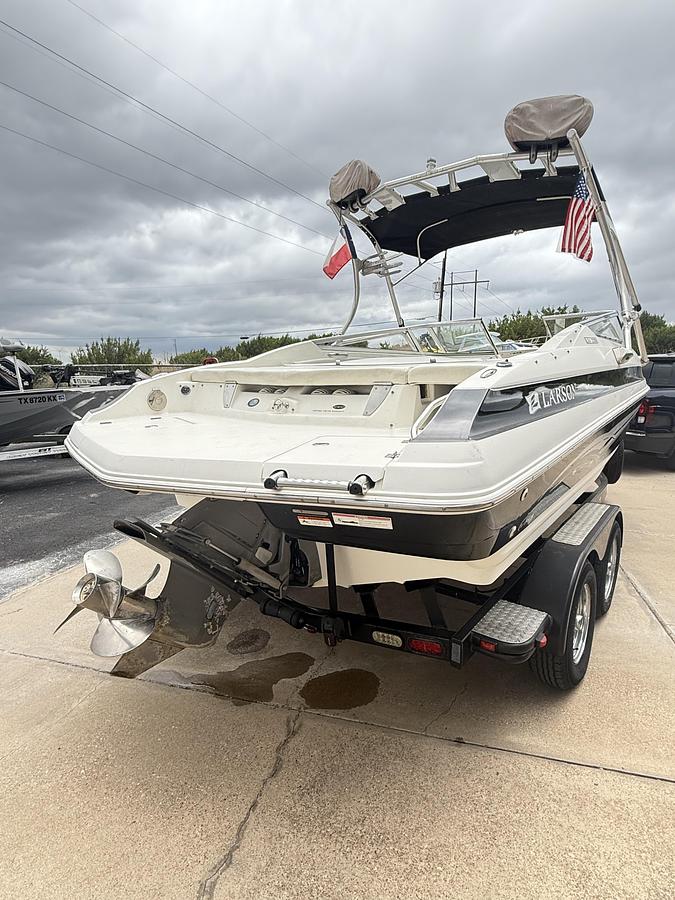 Used 2008 LARSON 228LXI