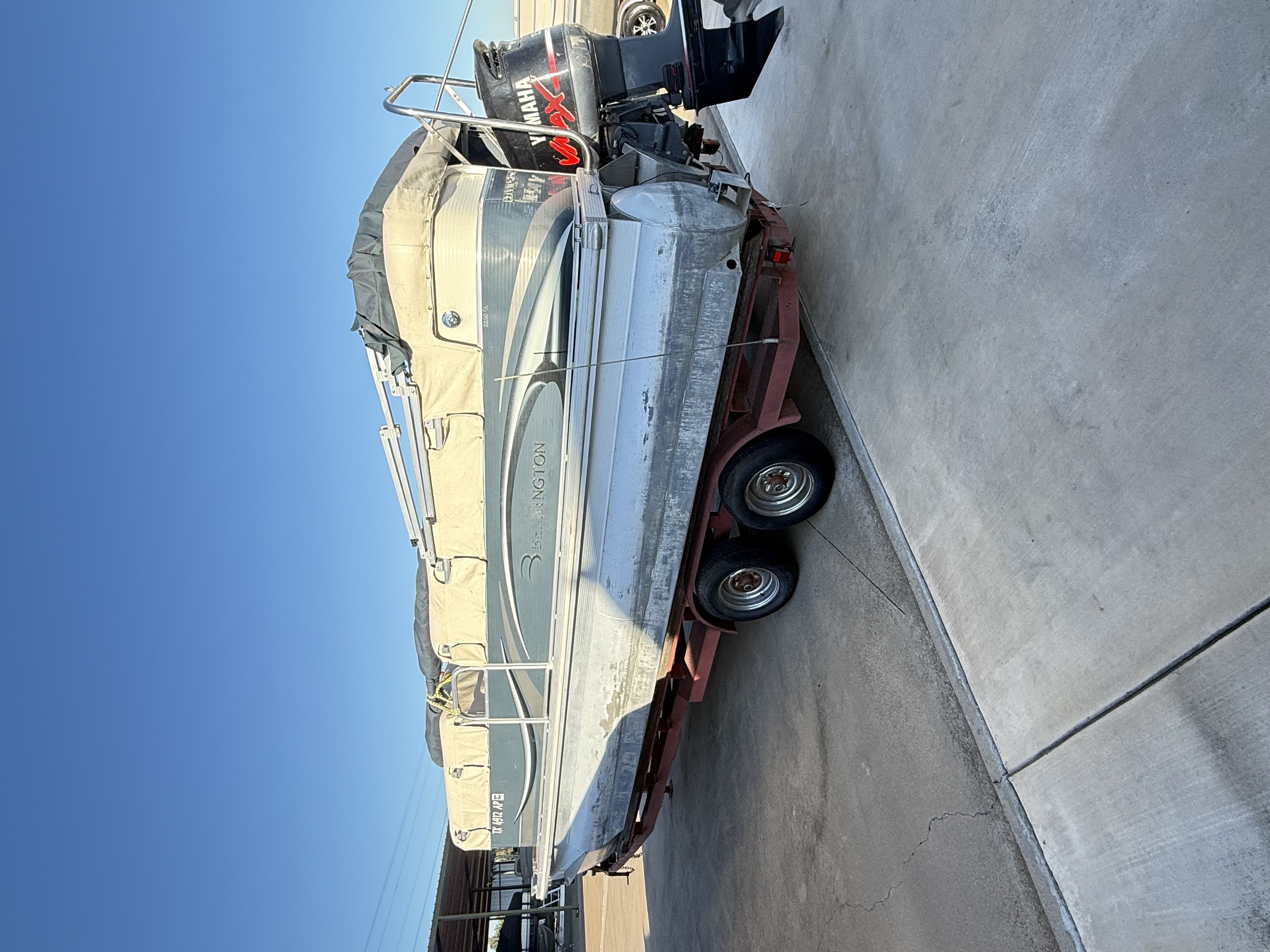 Used 2008 BENNINGTON 2250 RL