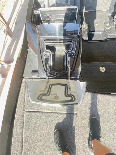 Used 2024 IKON LX 21