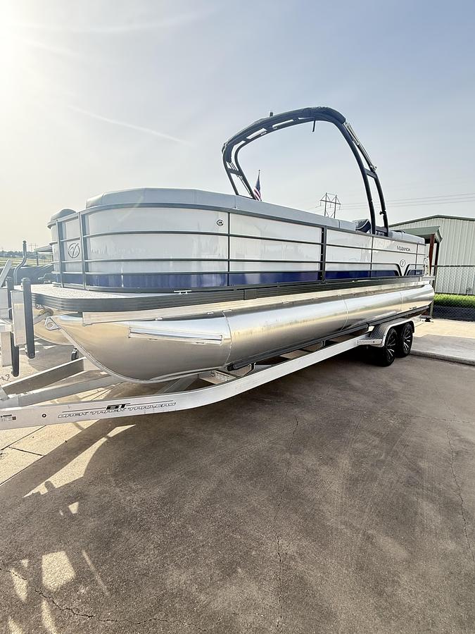 2025 Veranda VS25RC Tri-Toon