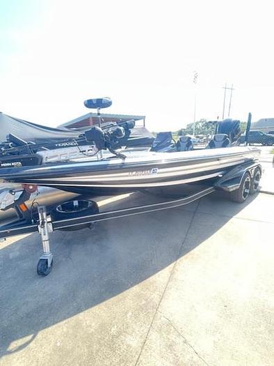 Used 2019 Skeeter FX21 LE JUST REDUCED !!