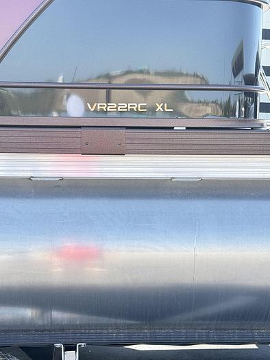2025 Veranda VR22RC Tri-Toon - XL PACKAGE