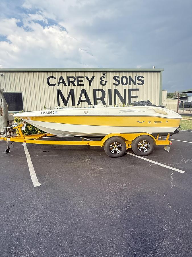 Used 2004 VIP 191 S/C DECKLINER