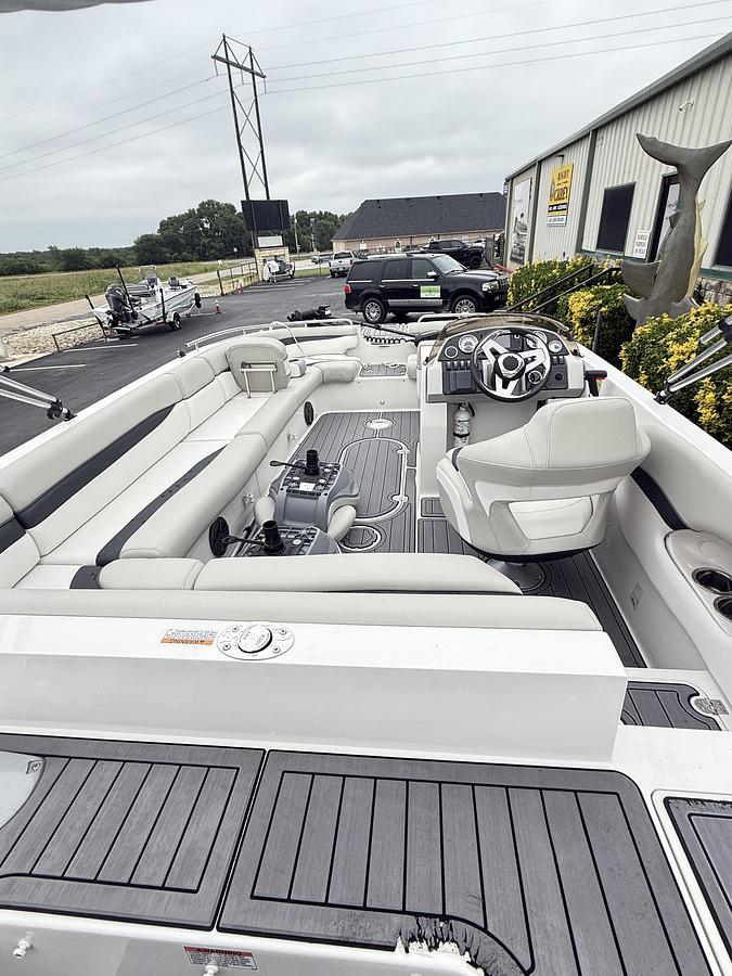 Used 2021 STARCRAFT MDX 191 DECKBOAT
