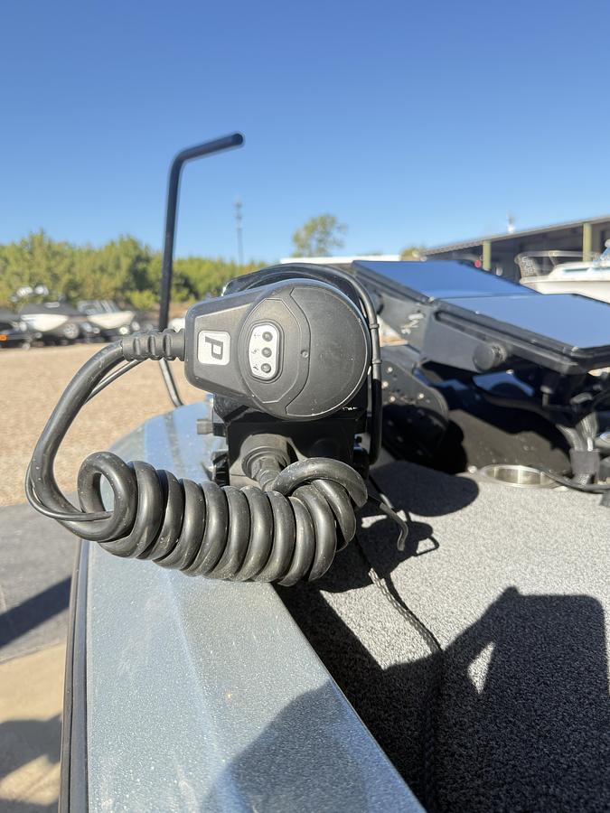 Used 2024 IKON LX 21