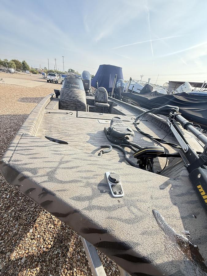 Used 2013 Xpress XP180