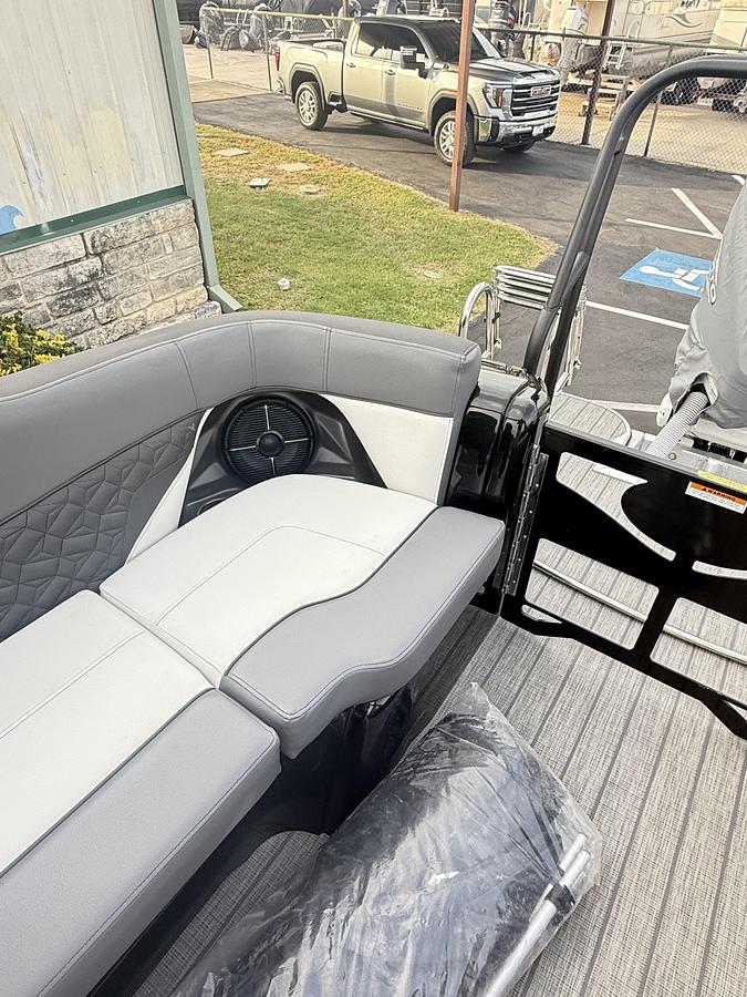 Used 2022 Veranda V-ONE