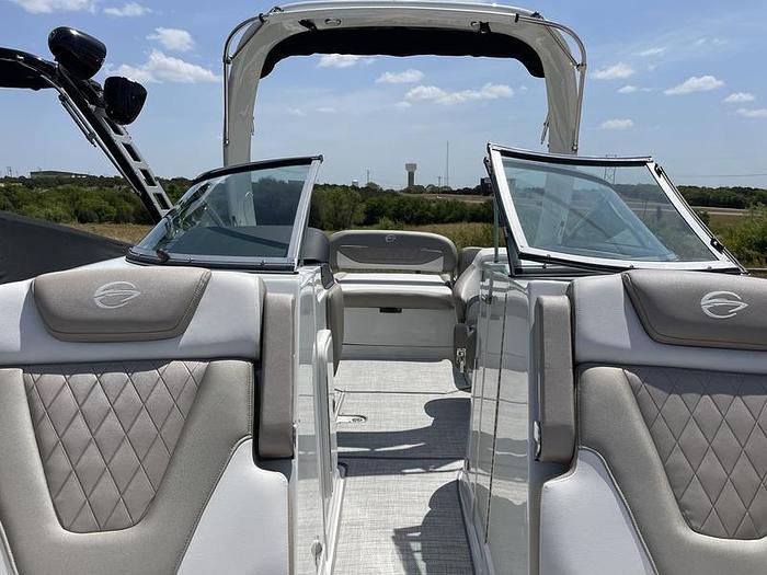 2024 Crownline 260 SS
