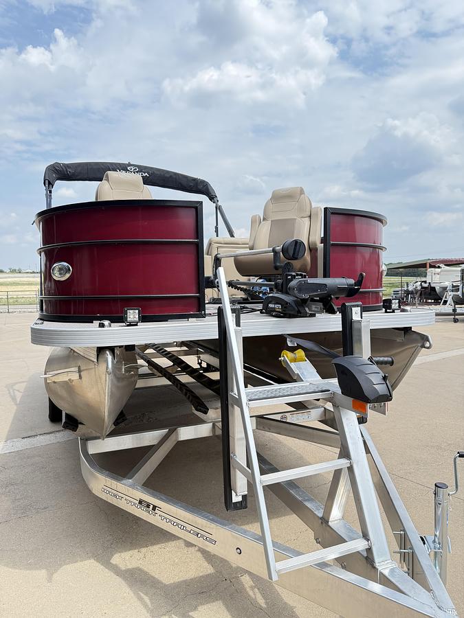 Used 2022 Veranda VF22F4