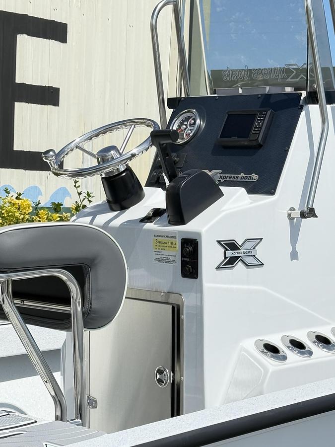 2025 Xpress H-20 BAY