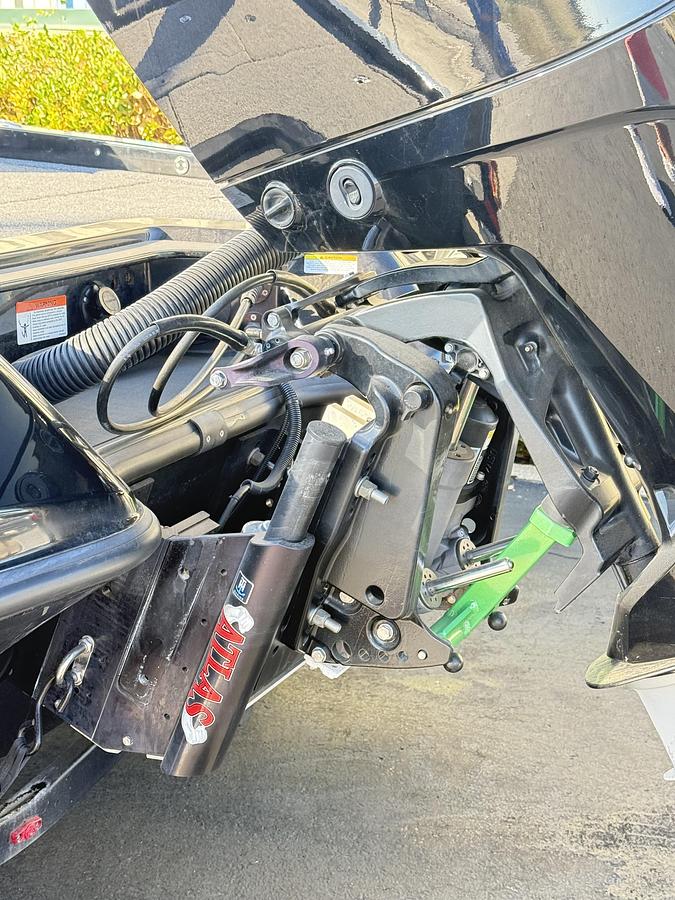 Used 2024 IKON LX 21