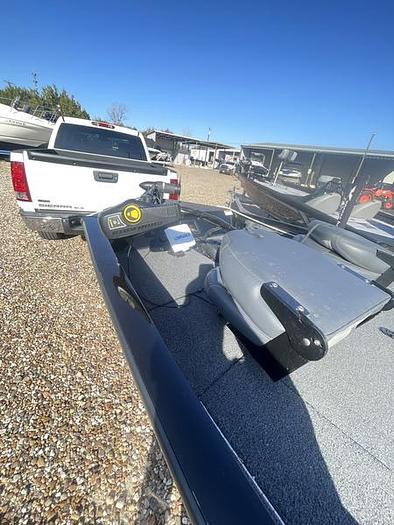 Used 2017 Lowe Boats Stinger 175