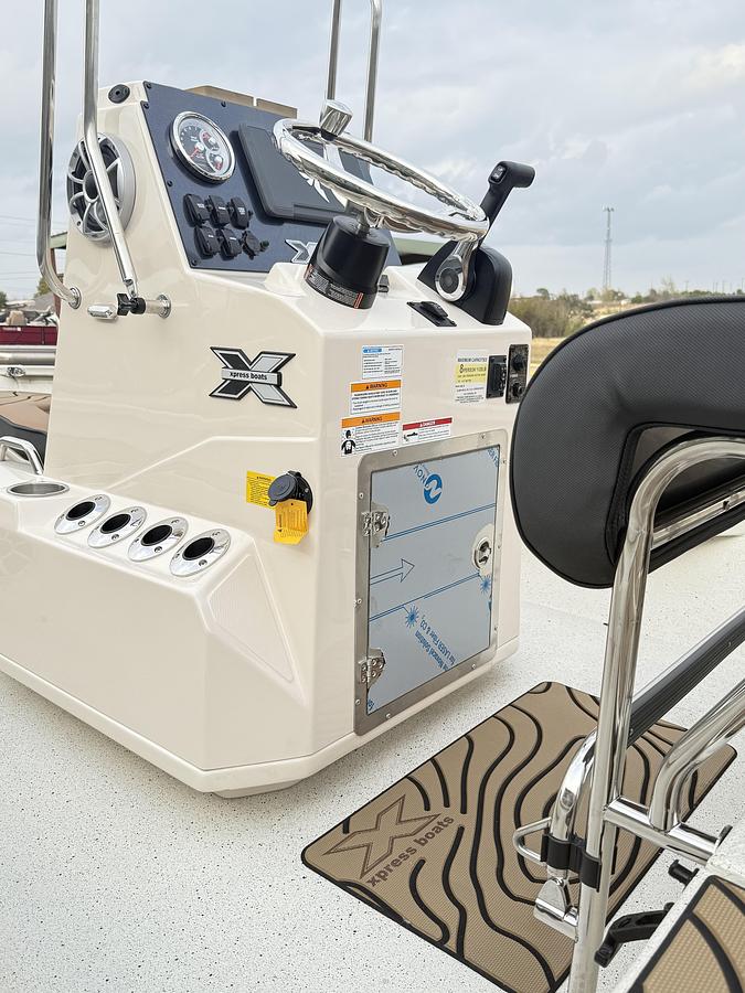 2026 Xpress H-20 BAY